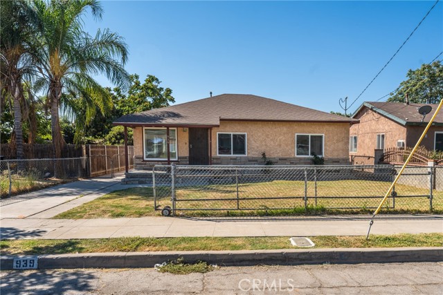 Detail Gallery Image 4 of 39 For 939 Magnolia, San Bernardino,  CA 92411 - 3 Beds | 1 Baths