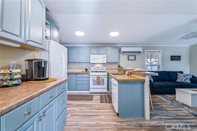 Detail Gallery Image 16 of 70 For 669 Channel Way, Needles,  CA 92363 - 3 Beds | 3 Baths