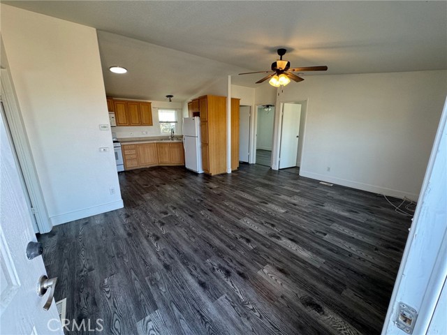 Detail Gallery Image 13 of 74 For 11388 Coyote Dr, Apple Valley,  CA 92308 - 3 Beds | 2 Baths