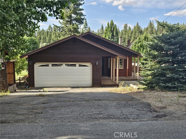 Detail Gallery Image 1 of 21 For 42560 Falcon Ave, Big Bear Lake,  CA 92315 - 3 Beds | 2 Baths