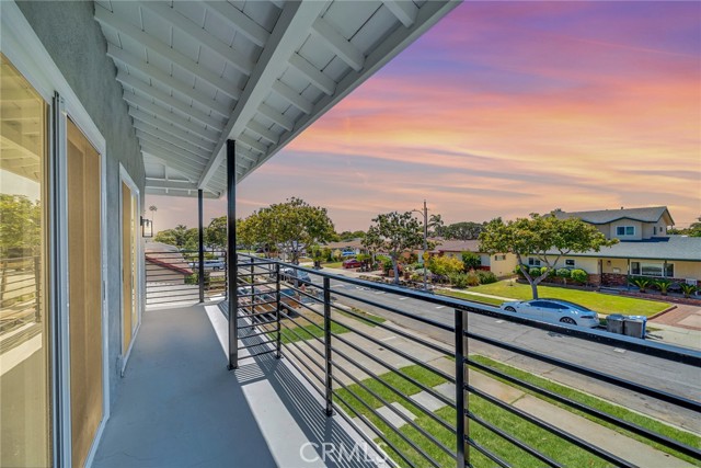 2725 Fisk Lane, Redondo Beach, California 90278, 4 Bedrooms Bedrooms, ,1 BathroomBathrooms,Residential,Sold,Fisk,PW22157941