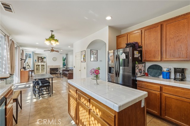 Detail Gallery Image 10 of 36 For 28853 Galaxy, Menifee,  CA 92586 - 5 Beds | 3 Baths