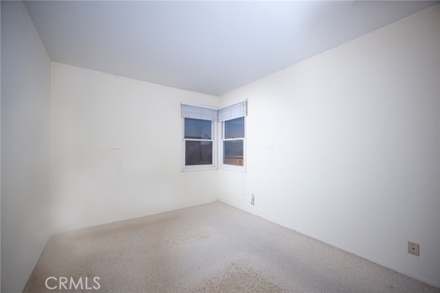 221 33rd Street, Manhattan Beach, California 90266, 3 Bedrooms Bedrooms, ,2 BathroomsBathrooms,Residential,Sold,33rd,NP21258869