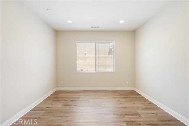 Detail Gallery Image 12 of 54 For 12221 Dewar Dr, Riverside,  CA 92505 - 4 Beds | 3 Baths