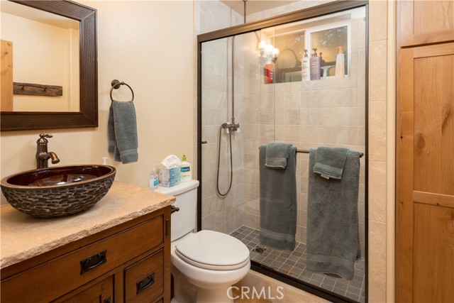 783 Thrush Drive, Big Bear Lake CA: https://media.crmls.org/medias/614b7370-5d21-4c5b-8567-7788ed62c1ae.jpg