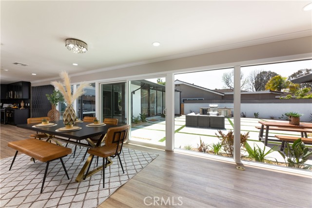 Detail Gallery Image 26 of 75 For 3841 Pacific Ave, Long Beach,  CA 90807 - 5 Beds | 5 Baths