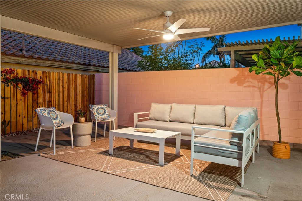 MLS #OC25257498 image #5