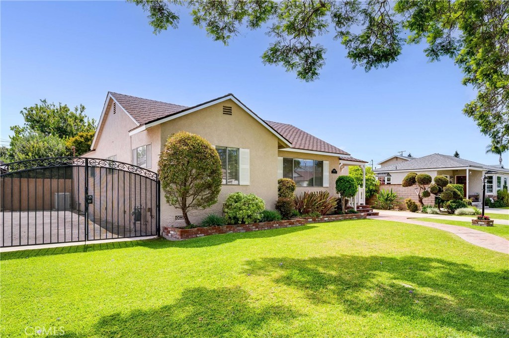 4432 Stanbridge