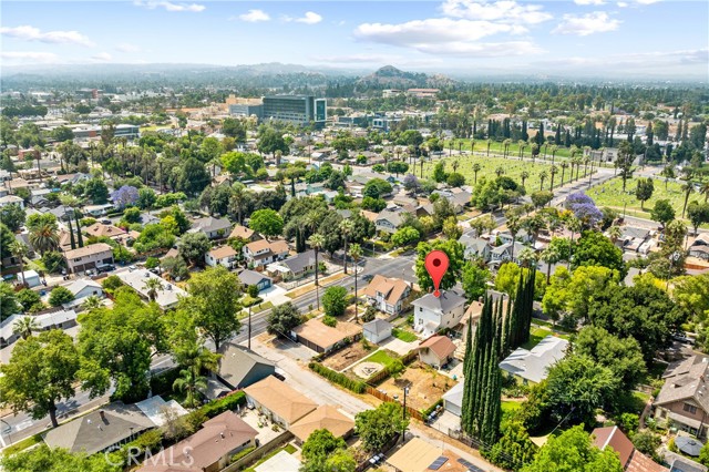 4415 12th Street, Riverside CA: https://media.crmls.org/medias/614cd965-3cb6-4b56-be69-eead909a7b0f.jpg