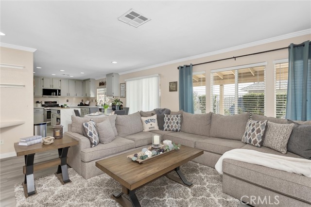 Detail Gallery Image 14 of 32 For 2601 W Meyers Rd, San Bernardino,  CA 92407 - 5 Beds | 3 Baths