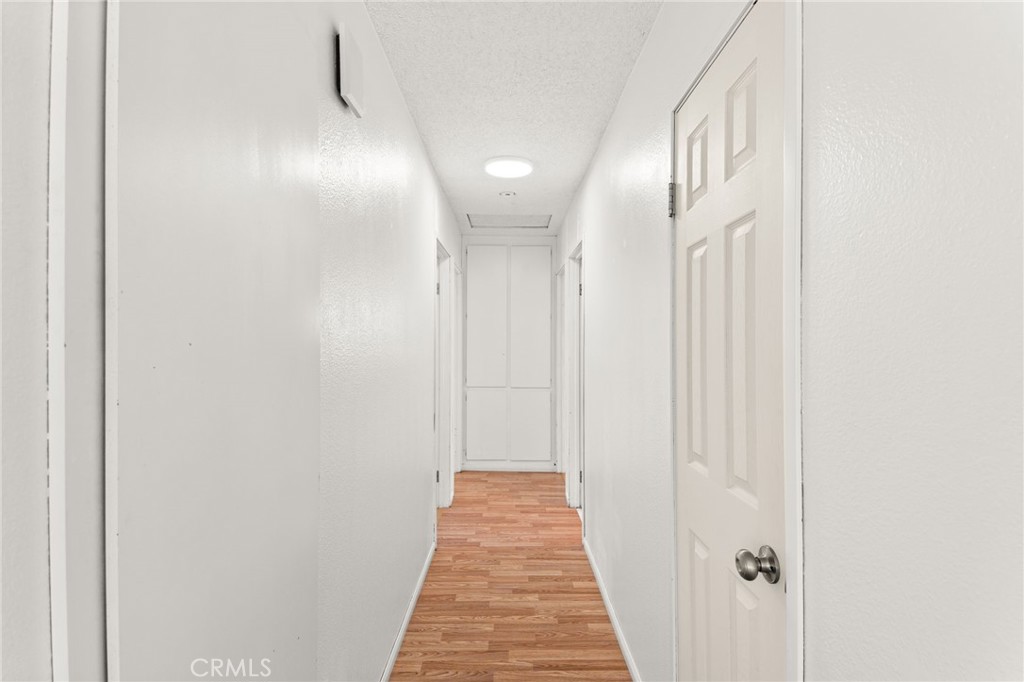 https://media.crmls.org/medias/614d695b-6e88-4ed6-b2ef-13a60bdf9d1c.jpg?preset=X-Large