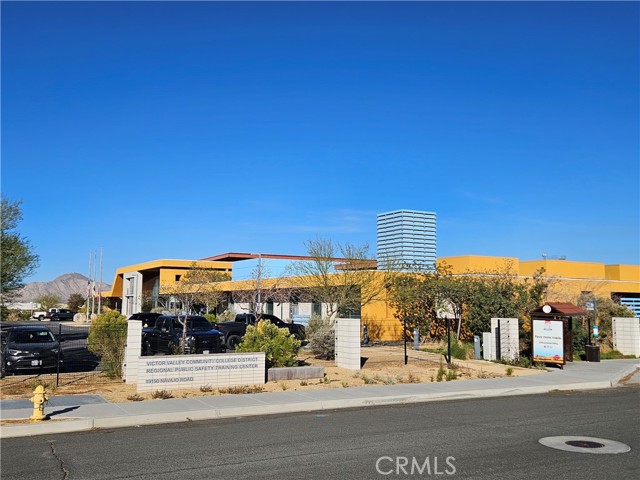 Detail Gallery Image 13 of 13 For 2 Navajo Rd, Apple Valley,  CA 92307 - – Beds | – Baths