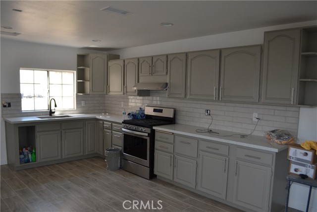 Detail Gallery Image 7 of 14 For 22885 Betty Rd #2,  Perris,  CA 92570 - 4 Beds | 2 Baths