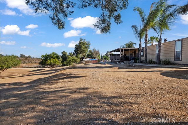 35141 Bayless Road, Wildomar CA: https://media.crmls.org/medias/614e711f-1419-4170-b54b-958053ee6620.jpg