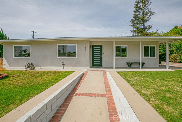 11659 Mclennan Avenue photo 2
