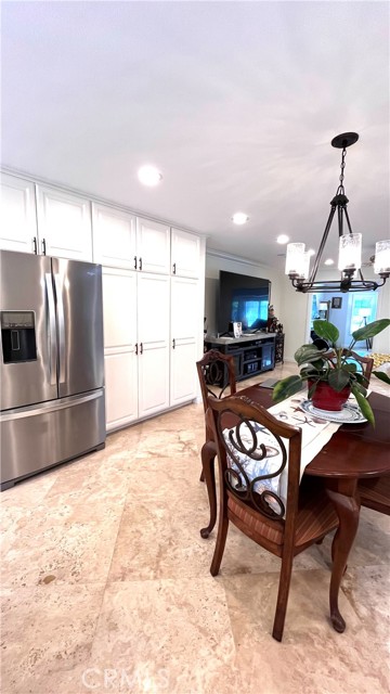 18822 Lister Lane, Huntington Beach CA: https://media.crmls.org/medias/614ec906-e8aa-4120-8b6a-9f466a28051b.jpg