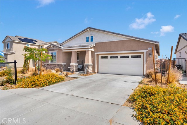 12628 Ojo Caliente Street, Victorville CA: https://media.crmls.org/medias/614fb6cd-b420-4957-b1bd-43799be0f152.jpg