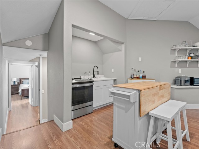 Image 32 of 53 For 15341 Iron Canyon