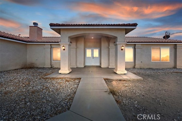 Detail Gallery Image 2 of 43 For 465 Solano Rd, Pinon Hills,  CA 92372 - 4 Beds | 2 Baths