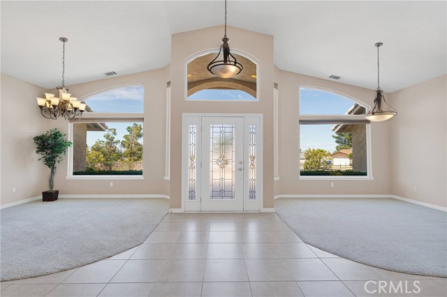 19410 Allegheny Court, Apple Valley CA: https://media.crmls.org/medias/615267b9-50e7-49e0-af18-b19c61a2fd75.jpg