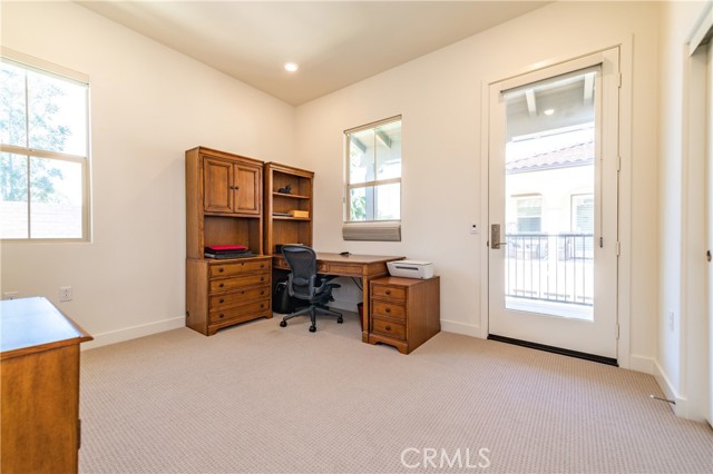 Detail Gallery Image 16 of 21 For 183 Carlow, Irvine,  CA 92618 - 2 Beds | 2 Baths
