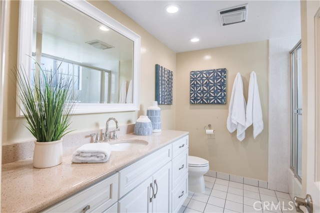 Detail Gallery Image 24 of 37 For 23 Horseshoe Ln, Rolling Hills Estates,  CA 90274 - 5 Beds | 6/1 Baths