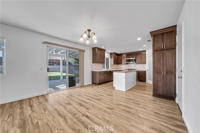 Detail Gallery Image 14 of 43 For 23674 Pepperleaf St, Murrieta,  CA 92562 - 3 Beds | 2/1 Baths