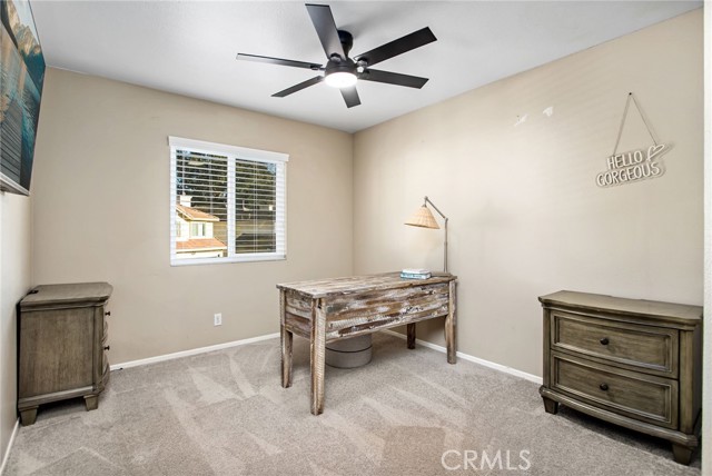 Detail Gallery Image 19 of 42 For 910 Pathfinder Way, Corona,  CA 92878 - 3 Beds | 2/1 Baths