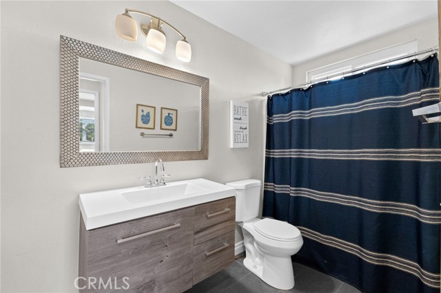Detail Gallery Image 42 of 75 For 2488 W Summerset Dr, Rialto,  CA 92377 - 4 Beds | 3 Baths