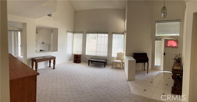 1337 Memphis Court, Pomona CA: https://media.crmls.org/medias/61579744-8135-4868-a04e-6e84657f06d9.jpg