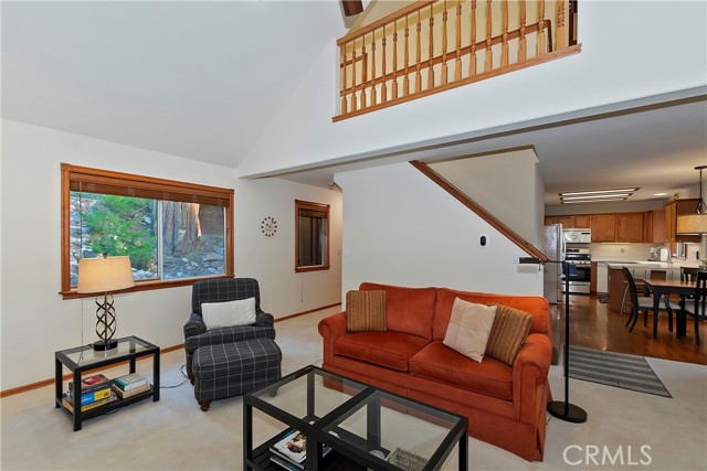 Detail Gallery Image 5 of 48 For 1162 Brentwood Dr, Lake Arrowhead,  CA 92352 - 3 Beds | 2/1 Baths
