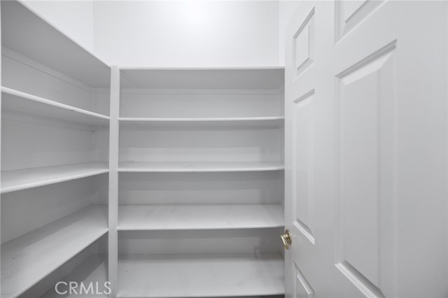5675 W Overlook Drive, Rancho Cucamonga CA: https://media.crmls.org/medias/6159420c-f47d-42d3-b3fe-65a943f36cb6.jpg