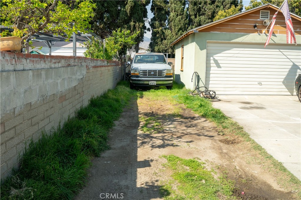 MLS #CV25080090 image #36