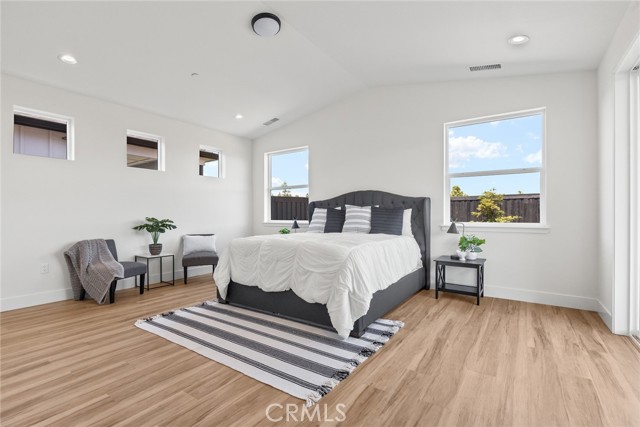 Detail Gallery Image 5 of 20 For 9 Harkness Court, Chico,  CA 95973 - 3 Beds | 2/1 Baths