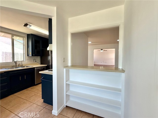 4065 Mount Everest Boulevard, San Diego CA: https://media.crmls.org/medias/615bcba0-96dd-4071-949e-d62e1c193c81.jpg