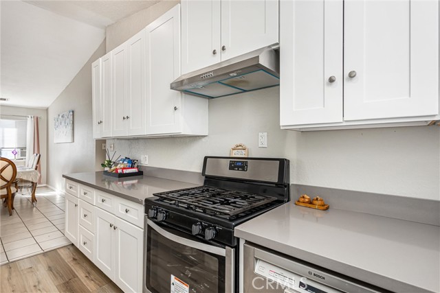 Detail Gallery Image 13 of 35 For 16422 Tolowa, Apple Valley,  CA 92307 - 3 Beds | 2 Baths