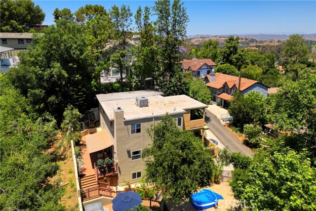23640 Aster Trail, Calabasas CA: https://media.crmls.org/medias/615cd1e8-c120-4ada-adaf-2ff6e0cad5e5.jpg
