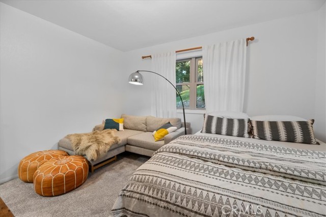 Detail Gallery Image 17 of 35 For 1021 Berne Dr, Crestline,  CA 92325 - 4 Beds | 3 Baths
