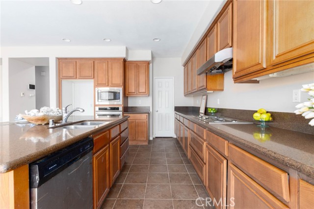 30315 Laruns Street, Murrieta CA: https://media.crmls.org/medias/615ed534-a676-4d12-8a2f-0a92214ea083.jpg