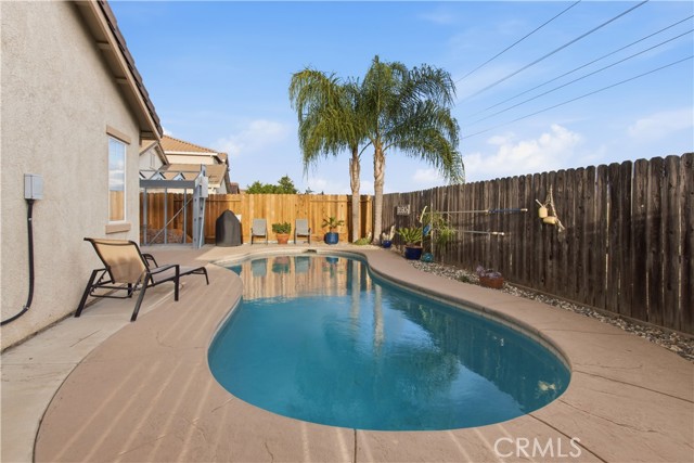 Detail Gallery Image 3 of 32 For 1478 La Sierra, Merced,  CA 95348 - 3 Beds | 2 Baths