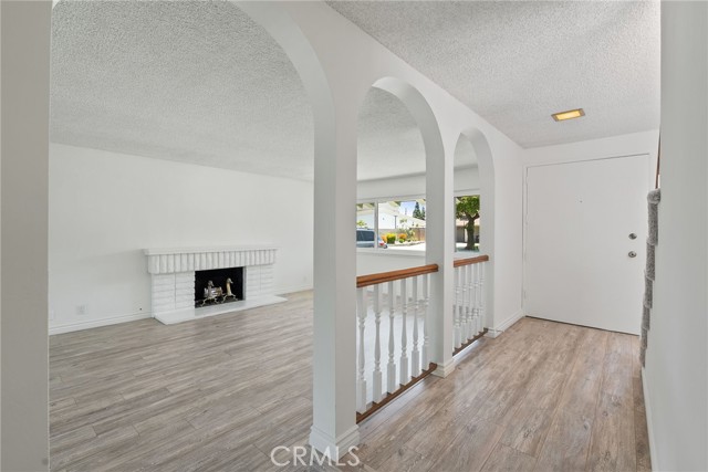 Detail Gallery Image 4 of 70 For 13243 Aclare St, Cerritos,  CA 90703 - 4 Beds | 4 Baths