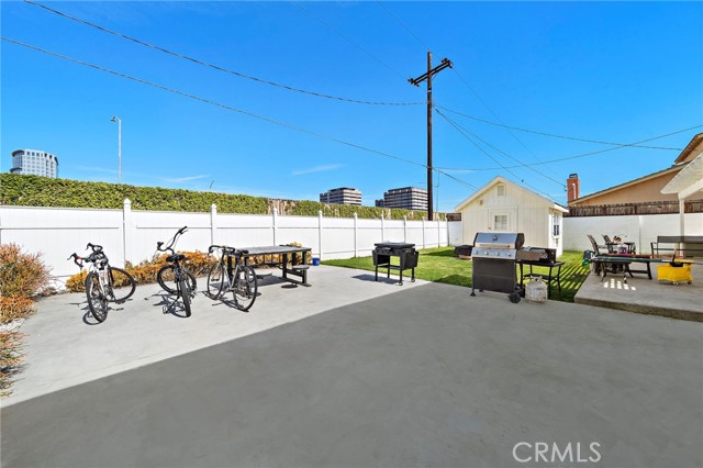 Detail Gallery Image 30 of 37 For 590 Traverse Dr, Costa Mesa,  CA 92626 - 4 Beds | 3 Baths