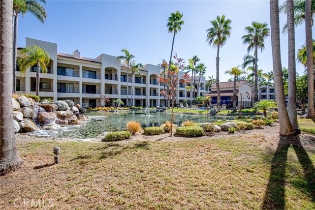 Detail Gallery Image 3 of 19 For 11600 Warner Ave #436,  Fountain Valley,  CA 92708 - 2 Beds | 2 Baths