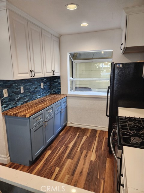 Detail Gallery Image 9 of 38 For 3660 S Bear #C #28,  Santa Ana,  CA 92704 - 2 Beds | 2 Baths