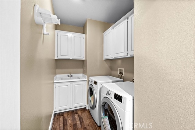 1829 Overland Court, Hemet CA: https://media.crmls.org/medias/6164101a-f052-4335-b270-c2c41068acf6.jpg