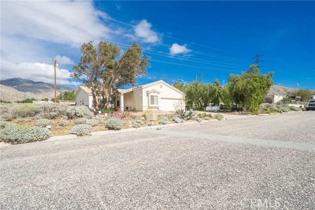 Detail Gallery Image 2 of 35 For 55432 Calico Ave, Whitewater,  CA 92282 - 4 Beds | 2 Baths