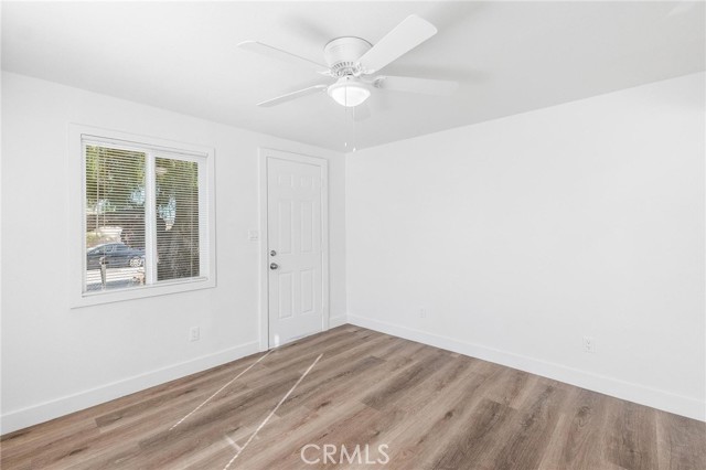 Detail Gallery Image 4 of 34 For 347 N Garfield, Corona,  CA 92882 - 2 Beds | 1 Baths