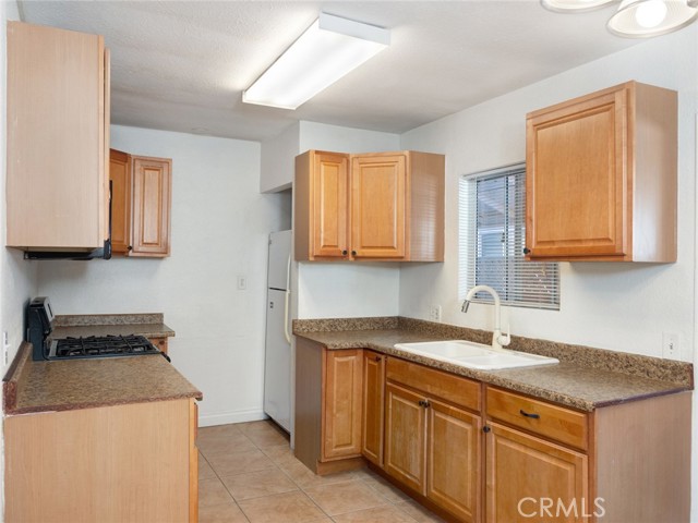 Detail Gallery Image 12 of 36 For 5020 Topanga Canyon, Woodland Hills,  CA 91364 - 2 Beds | 1 Baths