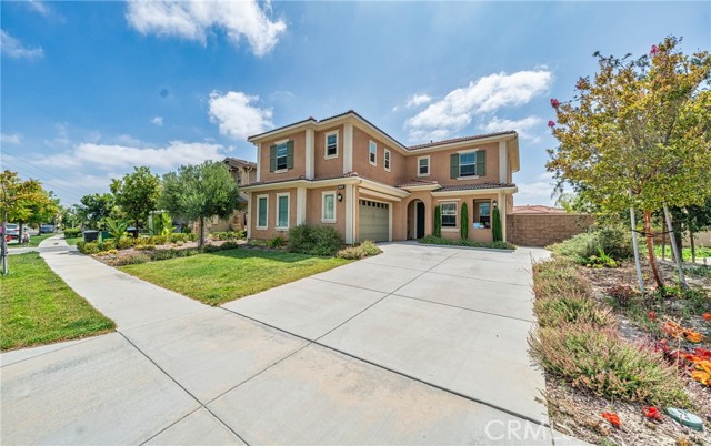 Detail Gallery Image 3 of 38 For 17185 Guarda Dr, Chino Hills,  CA 91709 - 4 Beds | 3/1 Baths