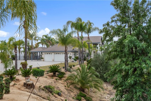 7047 Golden Vale Drive, Riverside, California 92506, 4 Bedrooms Bedrooms, ,3 BathroomsBathrooms,Single Family Residence,For Sale,Golden Vale,IV22240180